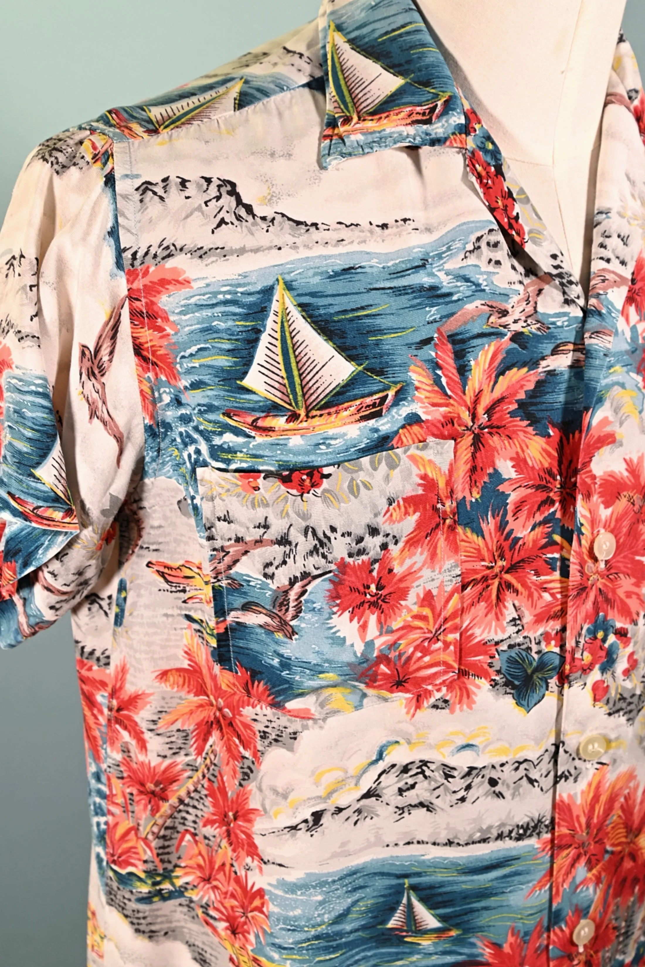 Aloha Screen Print Vintage 50s Rayon Hawaiian Shirt, Made in Japan M