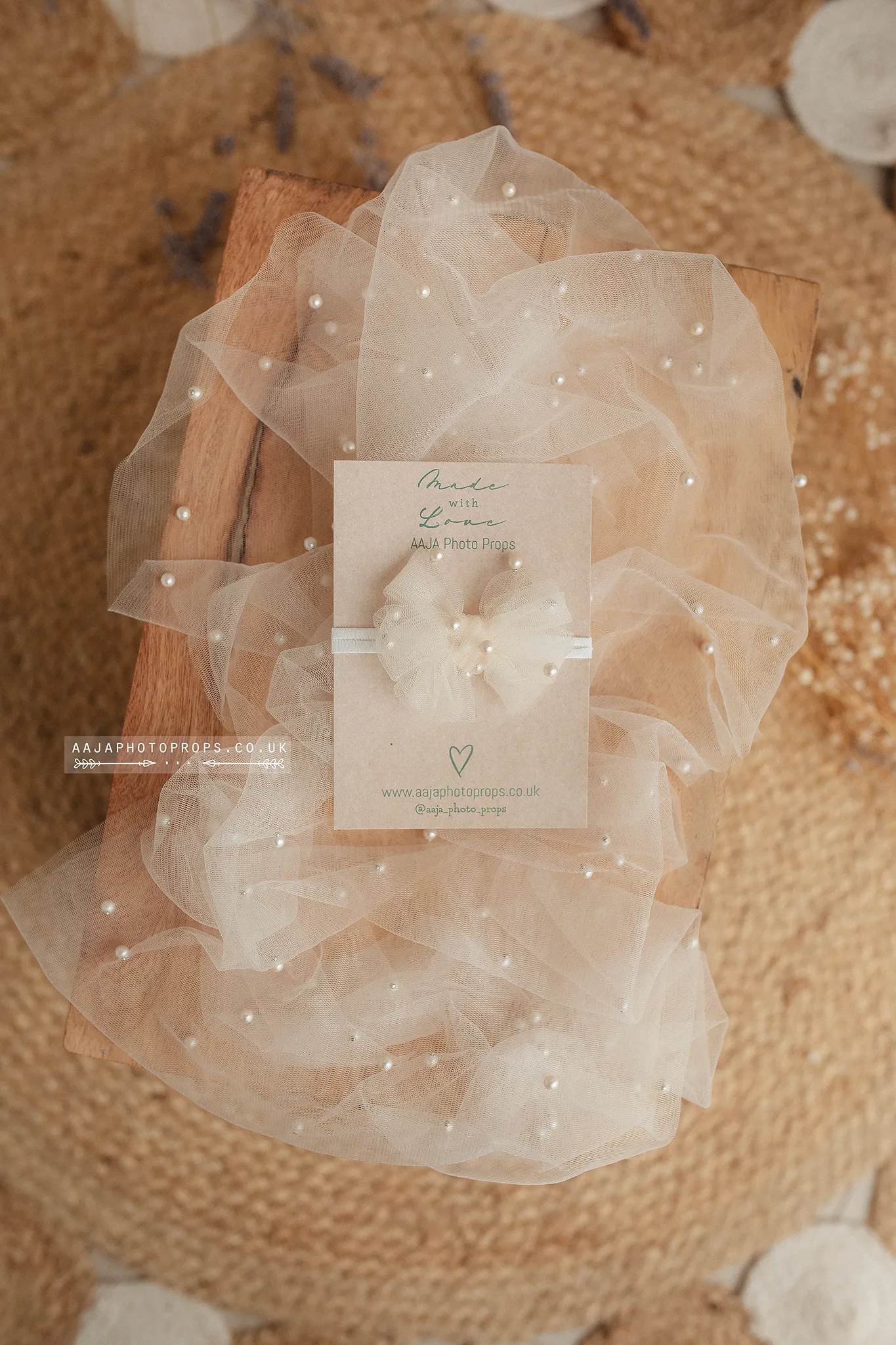 Beaded layer and bow tieback, cream, RTS