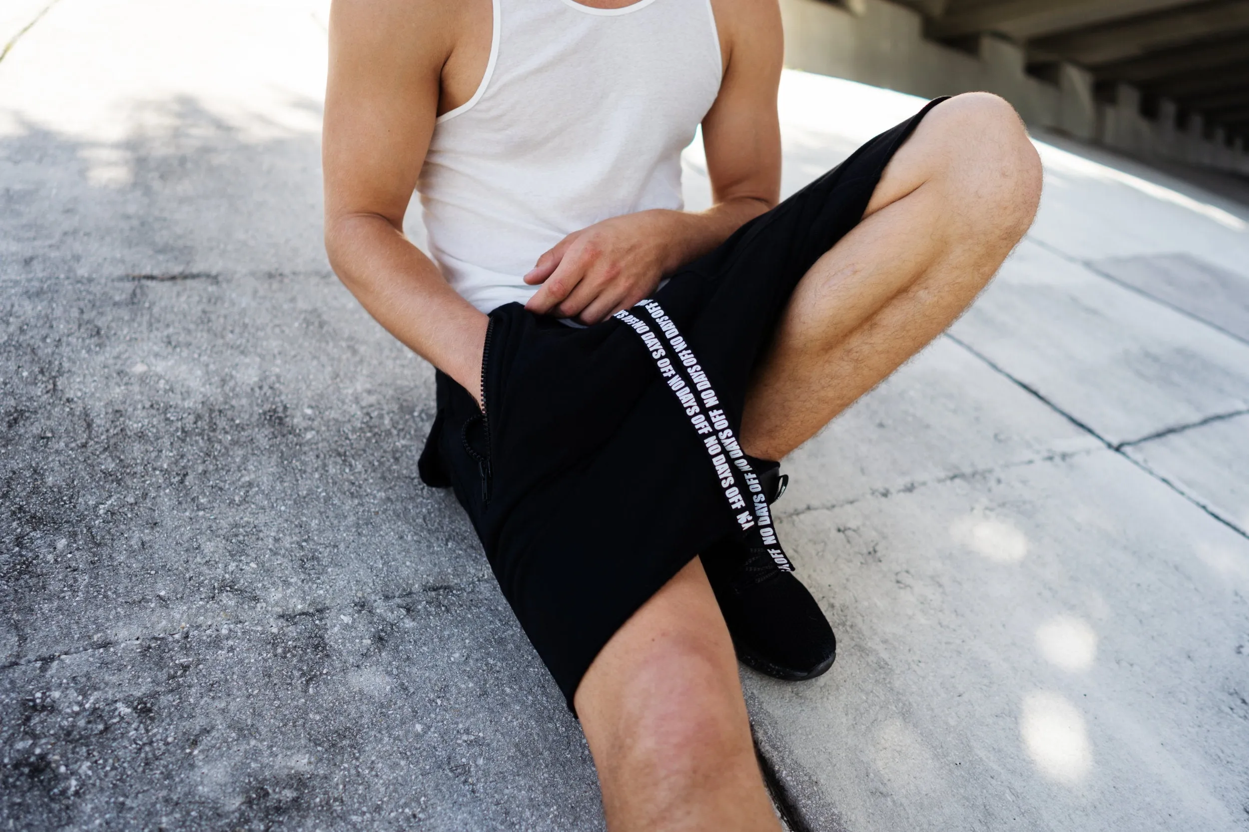 DROP CROTCH BLACK ZIPPER SHORTS