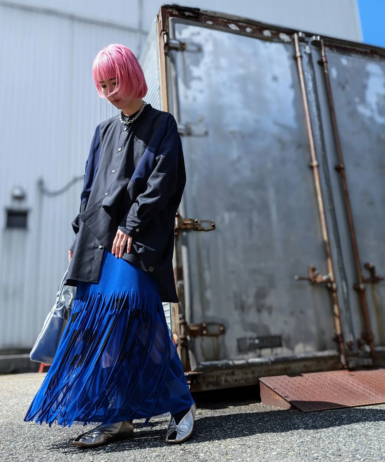 NAKAGAMI フリンジスカート(BLUE / BLACK)