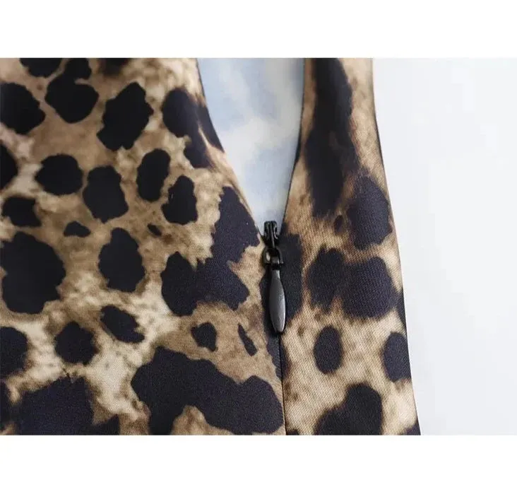 Vintage Leopard Print Midi Skirt